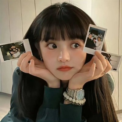 年轻女人